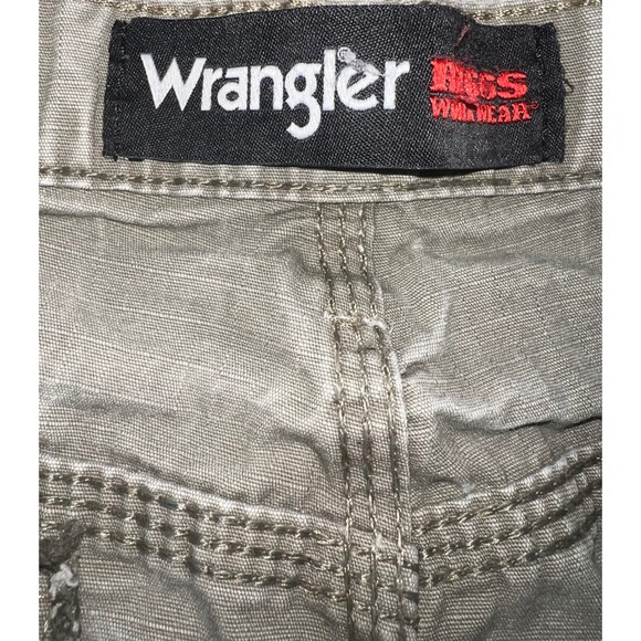 Wrangler Rugged Workwear Carpenter Pants Khaki Tan Men 35x34 Utility Pockets - Picture 3 of 6